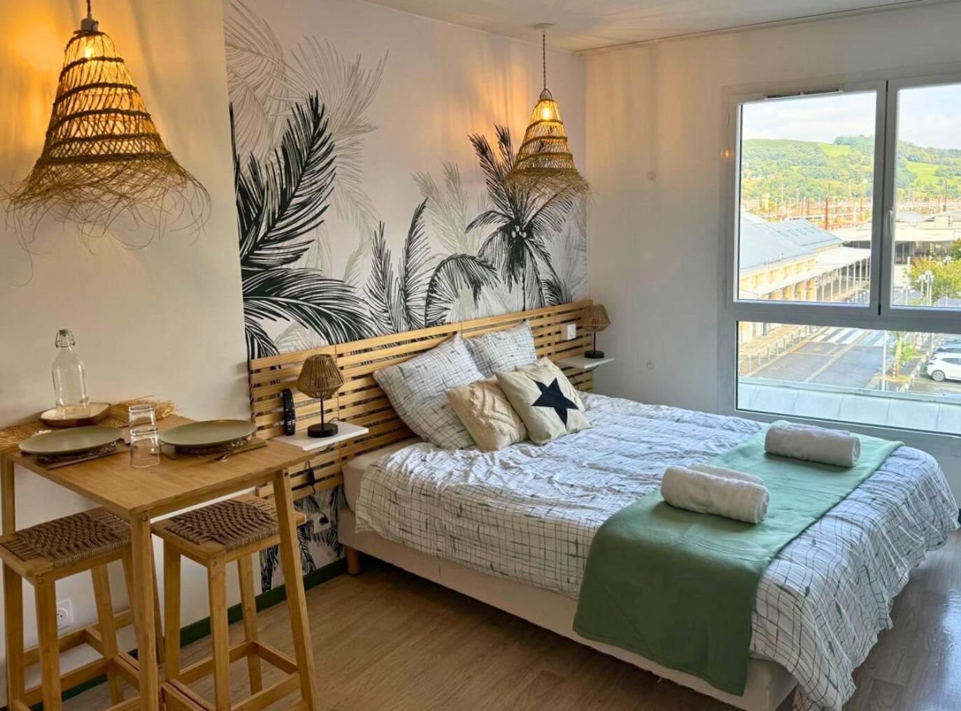 Апартаменти Oasis - Wifi, Clim, Vue, Equipe Лурд Екстер'єр фото